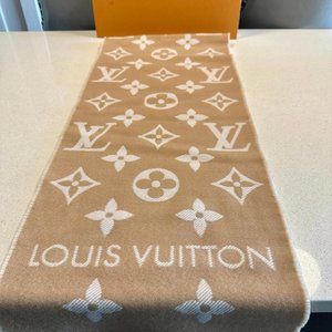 Louis Vuitton scarf Bando Summer Winter 117cm x 8cm Multi Colors ladies